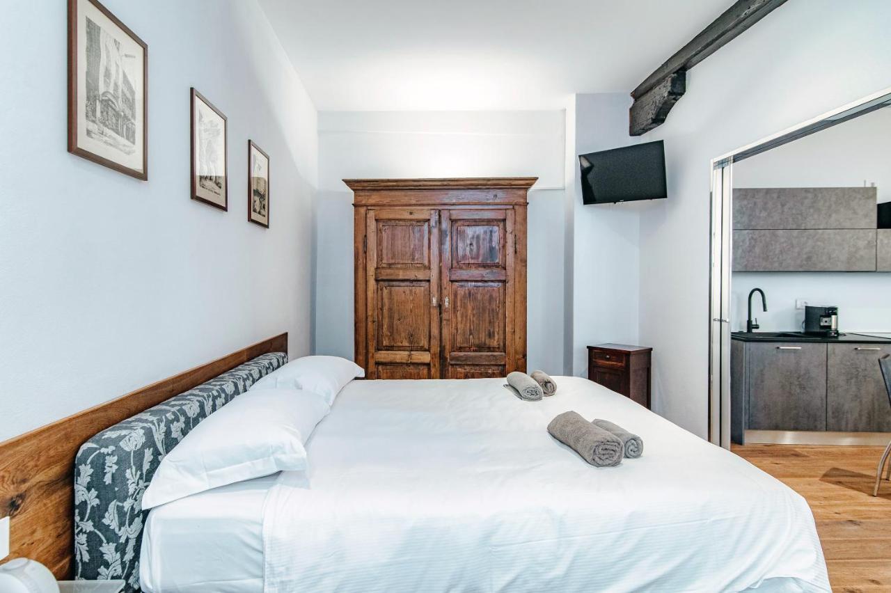 Suite Lo Storico - The House Of Travelers Côme Extérieur photo